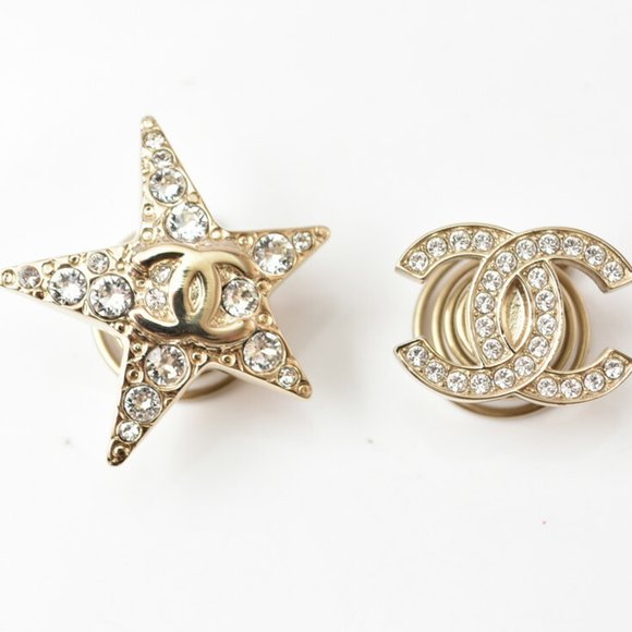 CHANEL Accessories - Chanel Hair CHANEL Rhinestone Coco Mark Star Gold